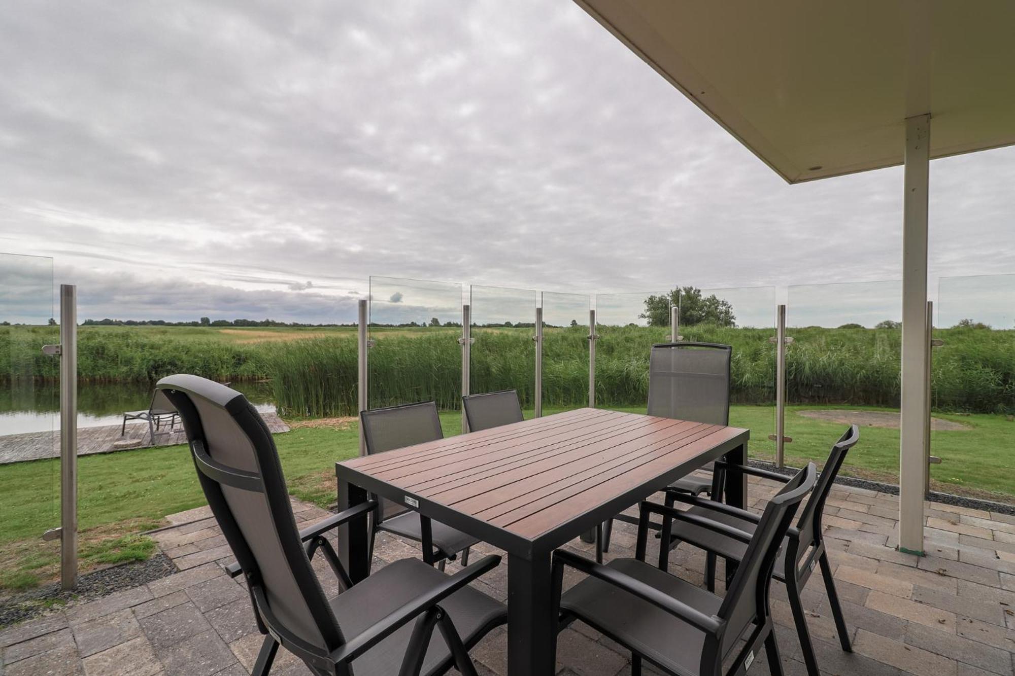 Beach Resorts Makkum Esterno foto